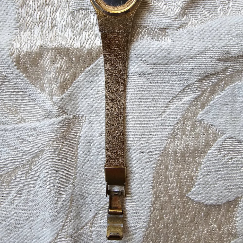 Seiko Quartz Dainty Black and Gold tone Watch - Picture 8 of 16